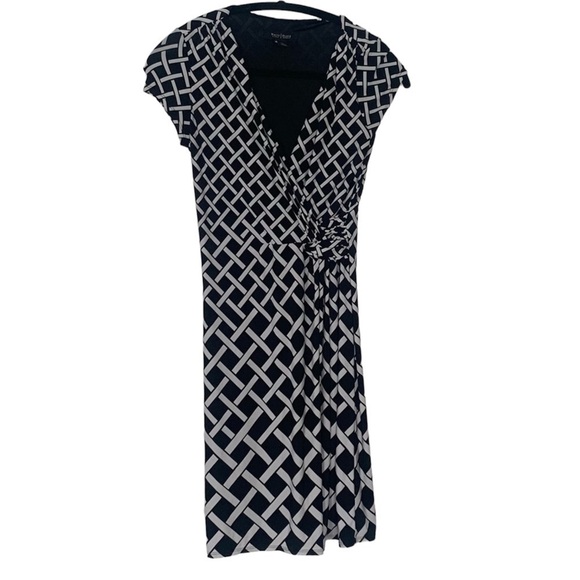 White House Black Market Faux Wrap Geometric Print Midi Dress size 2 - Picture 1 of 10